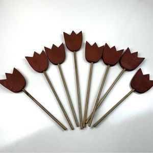 Vintage Wooden Red Tulips